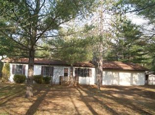 4015 Orchard Rd, Cheboygan, MI 49721