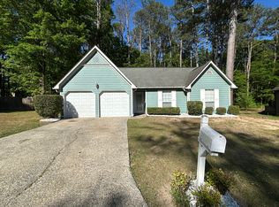 4043 Sharon Woods Dr, Powder Springs, GA 30127
