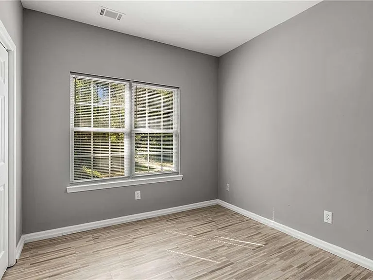 2351 Perry Blvd NW — Photo 12