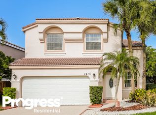 1213 NW 159th Ln, Pembroke Pines, FL 33028