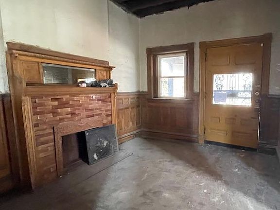 2nd image of 4438 Enright Ave
