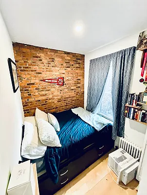 Rented by LJ Sloane Management | media 3