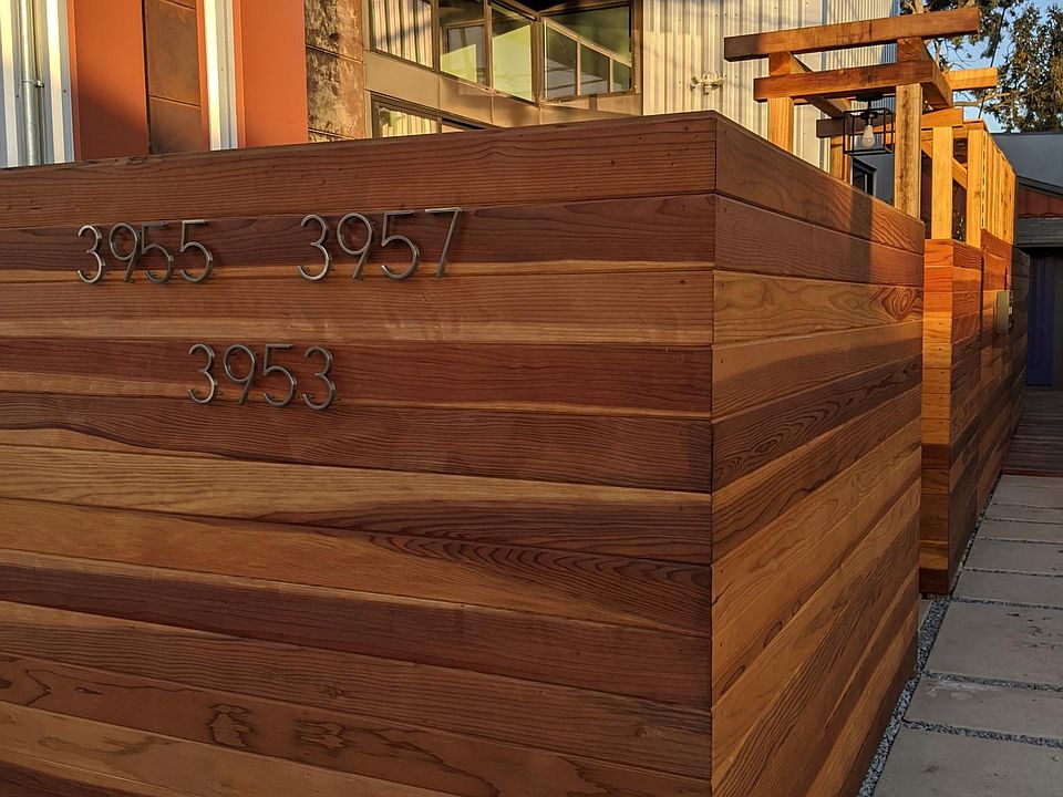 1st image of 3955 9th Ave
