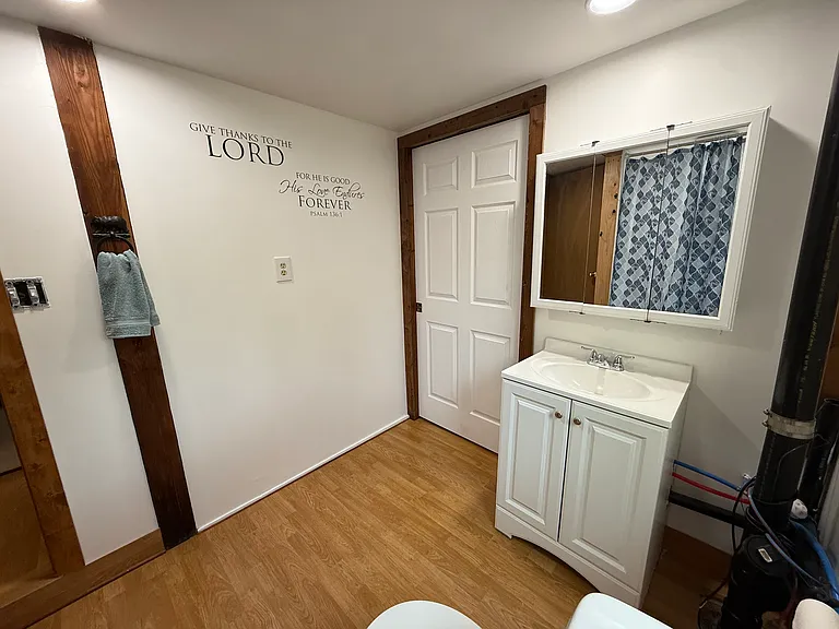 1813 Keaster Rd — Photo 25