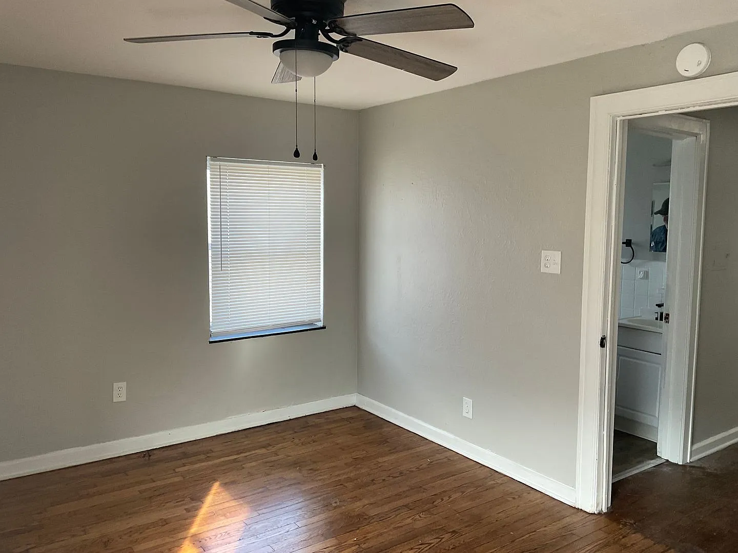 228 Sutherland Drive — Photo 3