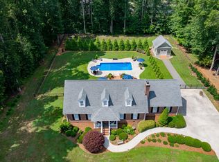 4135 Somerset Dr, Oxford, NC 27565