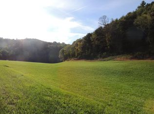 9 Gambetta Rd, Galax, VA 24333