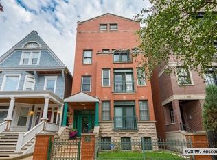 928 W Roscoe St #2, Chicago, IL 60657