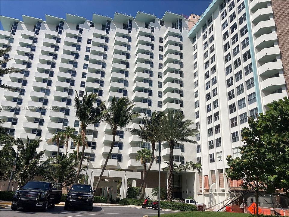 1st image of 2899 Collins Ave APT 808