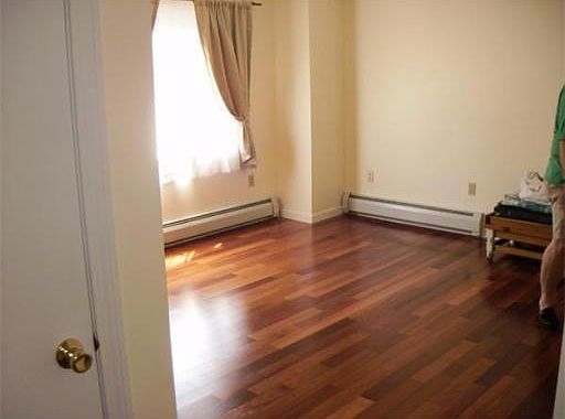 4th image of 3289 Acushnet Ave APT 6