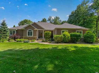 30460 Copperfield Cv, Granger, IN 46530