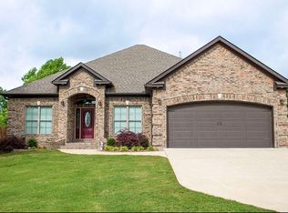 40 Castle Heights Dr, Cabot, AR 72023