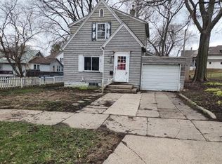 112 S Orient St, Fairmont, MN 56031