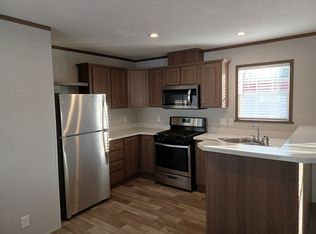 60 Tulip #60, Belleville, MI 48111