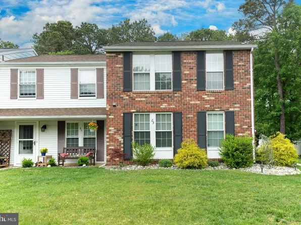 83 Dorchester Cir, Marlton, NJ 08053