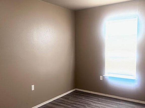 4th image of 4610 Avenue C