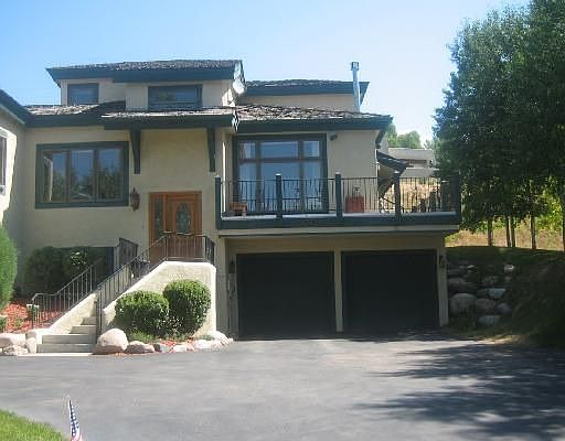 151 Hackamore - East