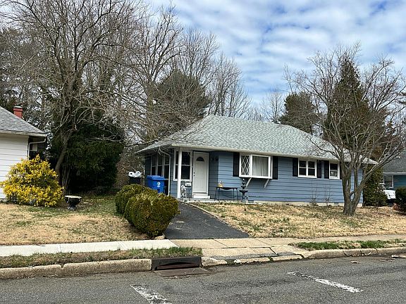 3rd image of 2300 Hovsons Blvd