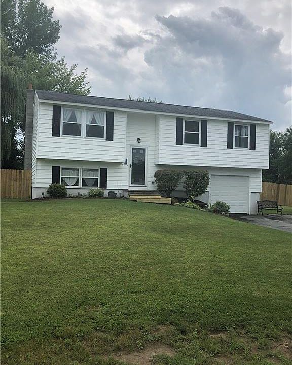 1st image of 106 Siler Cir