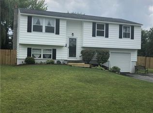 106 Siler Cir, Minoa, NY 13116