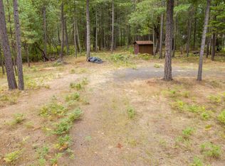 7035 Redthorne Rd, Rogue River, OR 97537