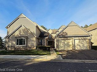 748 S Milford Rd, Milford, MI 48381