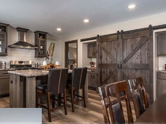 5th image of 12 Ridgeview St #46