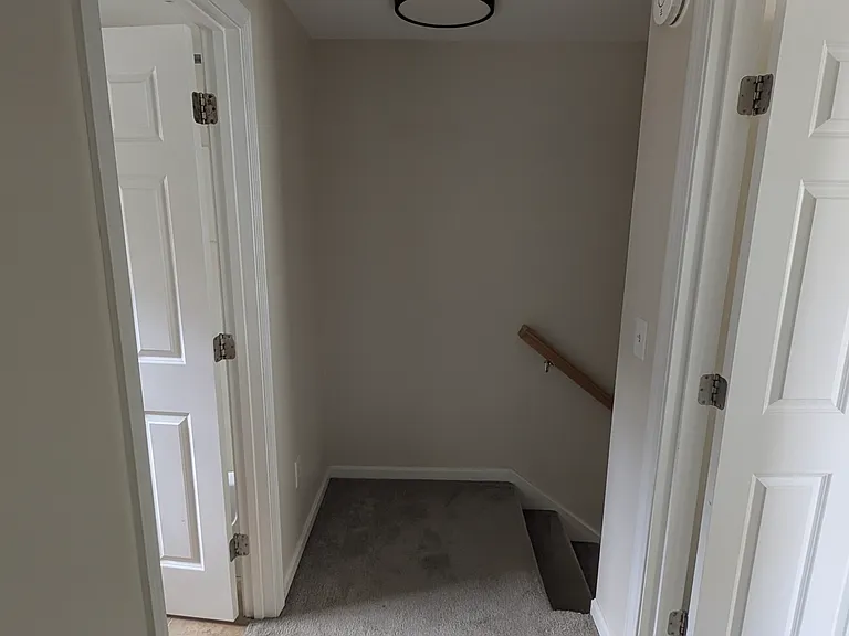 30 Knight St #1 — Photo 11