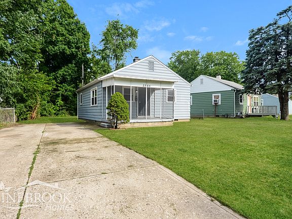 2nd image of 2365 N Moreland Ave