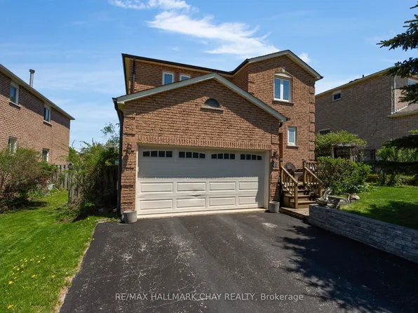 25 Cartwright Dr, Barrie, ON L4M 6E2