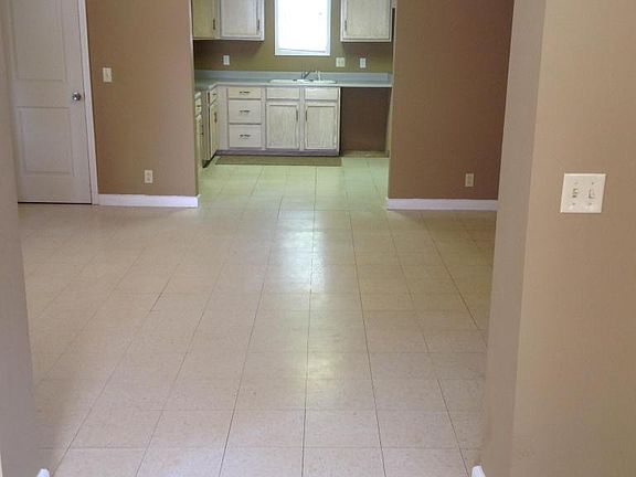 2nd image of 1623 Jules St