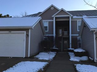 1382 Fox Pointe Cir, Ann Arbor, MI 48108