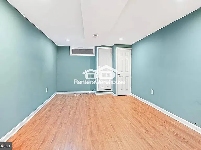 2704 Wilkens Ave — Photo 16
