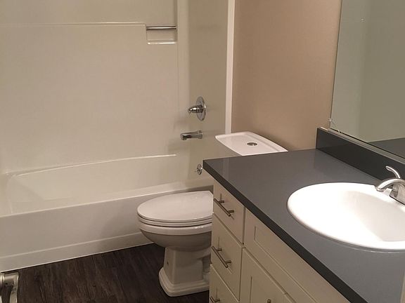 quartz vanity top in full bath
