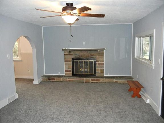 5th image of 5189 Rose Ln