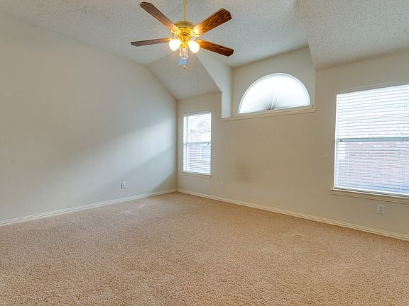 5th image of 1626 Natural Bridge Dr