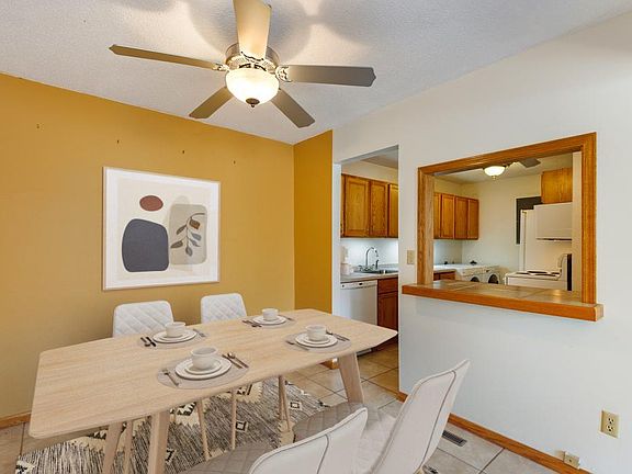 4th image of 1124 Trailwood S