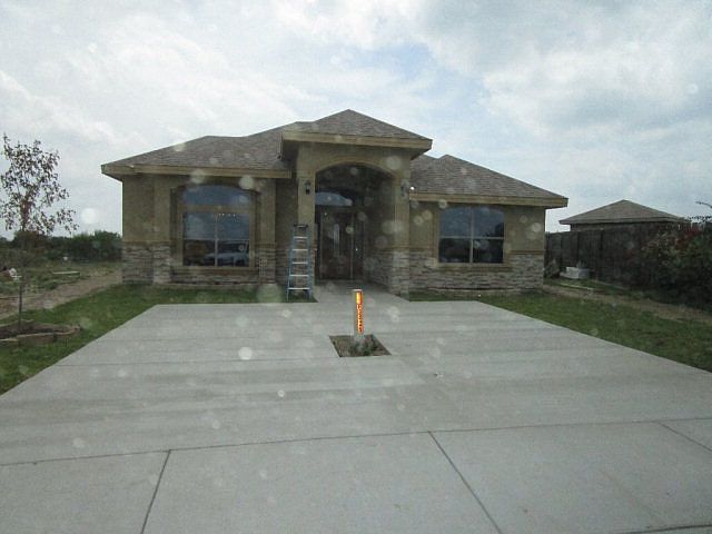 1st image of 341 Cody Dr