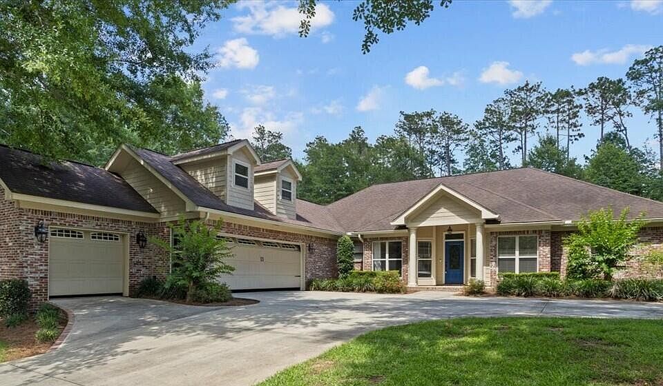 1st image of 171 Brookline Dr