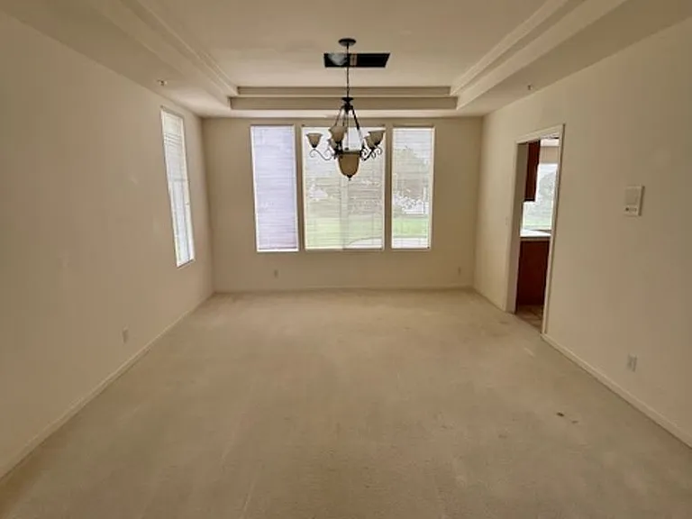 19535 Cortina Ct — Photo 5