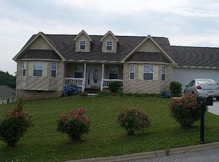 107 Smoky View Ln, Madisonville, TN 37354