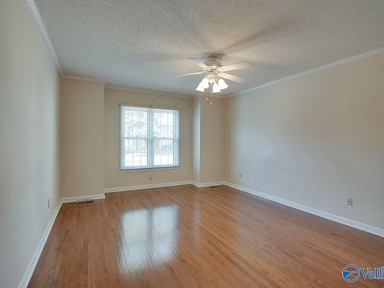 313 Kensington Ct SW #313 — Photo 16