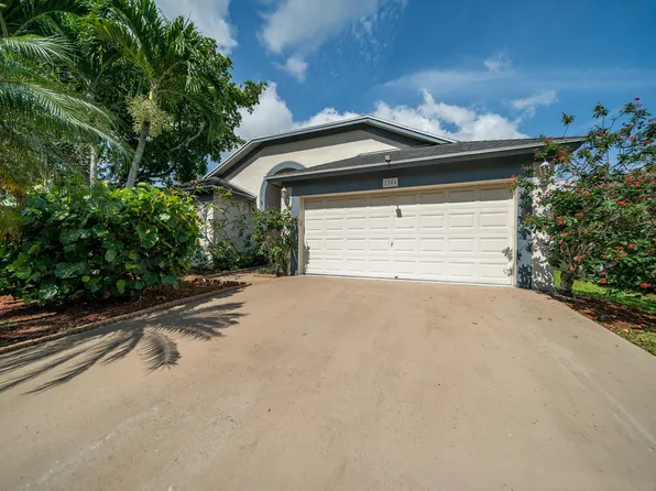 2204 Soundings Court, Greenacres, FL 33413