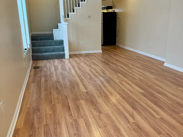 909 E 23rd St #911, Indianapolis, IN 46205