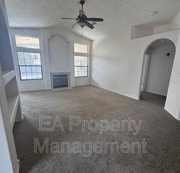 11606 Herman Roser Ave SE — Photo 4