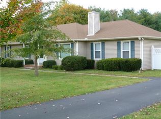 126 Lynnford Dr, Murfreesboro, TN 37128
