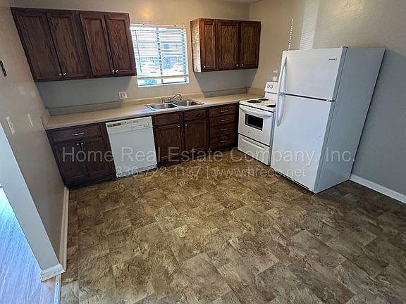 3rd image of 1002 Salisbury St #4-A