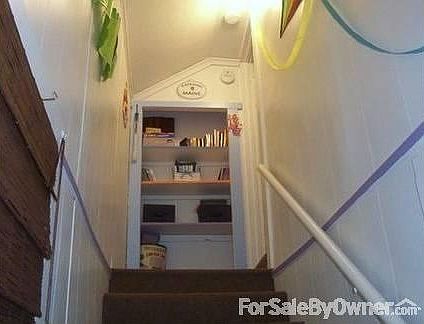 Stairs
						:
						Leads to 2 bedrooms on 2nd floor