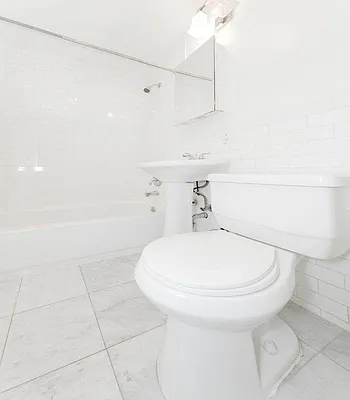 Rented by Amin Property Group Inc | media 5