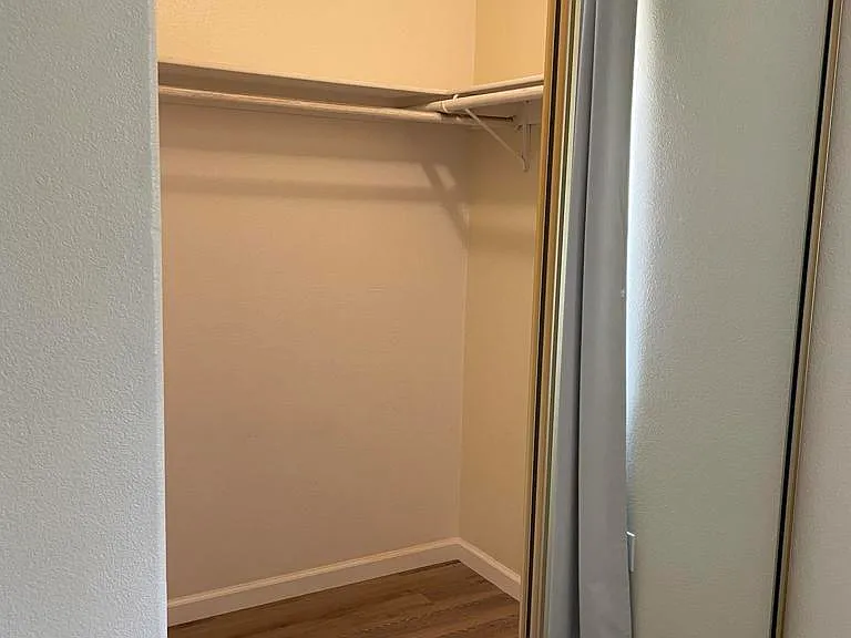 326 Old Stage Ct — Photo 15